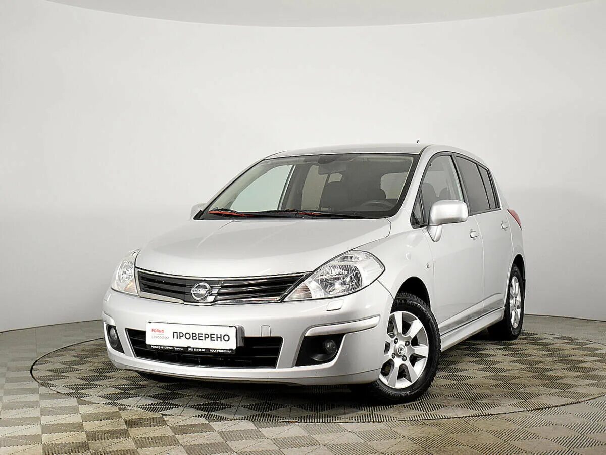 Ниссан тиида рестайлинг и дорестайлинг отличия фото Купить б/у Nissan Tiida I Рестайлинг 1.6 AT (110 л.с.) бензин автомат в Санкт-Пе
