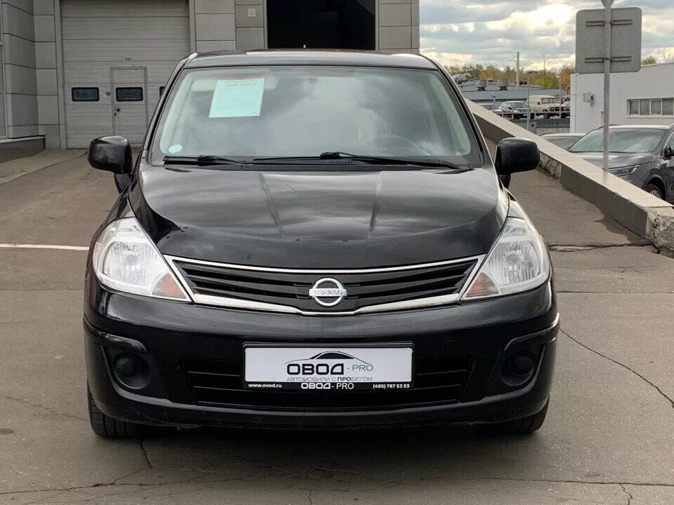 Ниссан тиида рестайлинг и дорестайлинг отличия фото Купить б/у Nissan Tiida I Рестайлинг 1.6 MT (110 л.с.) бензин механика в Москве: