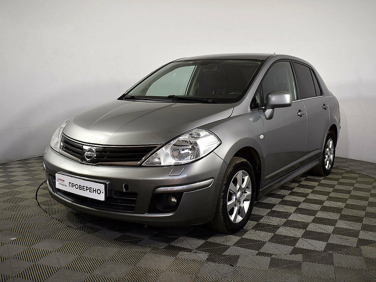 Ниссан тиида рестайлинг и дорестайлинг отличия фото Купить б/у Nissan Tiida I Рестайлинг 1.6 AT (110 л.с.) бензин автомат в Санкт-Пе
