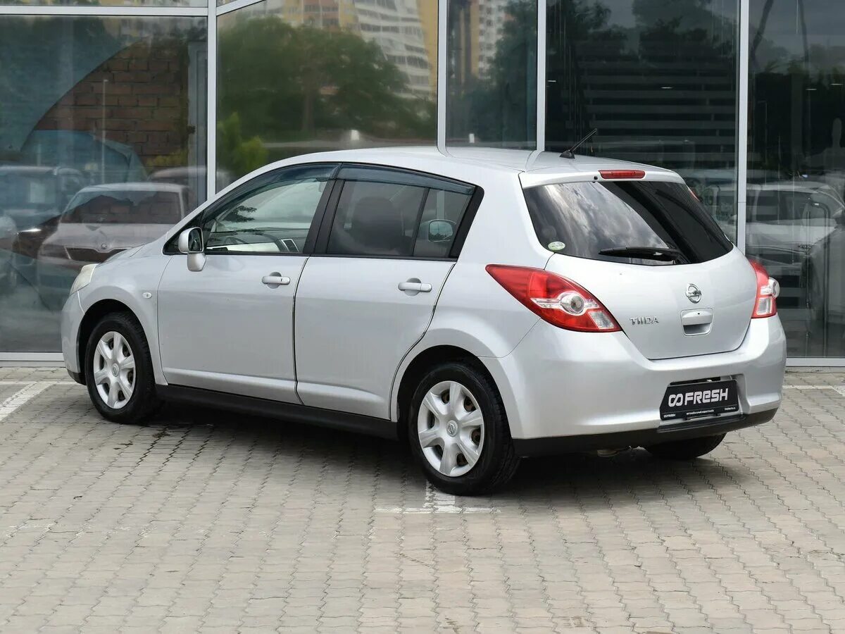 Ниссан тиида с11 фото Купить б/у Nissan Tiida I Рестайлинг 1.6 AT (110 л.с.) бензин автомат в Краснода