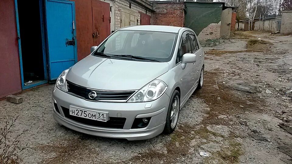 Ниссан тиида с11 фото Не выдержал, примерил губу - Nissan Tiida (1G), 1,6 л, 2010 года стайлинг DRIVE2