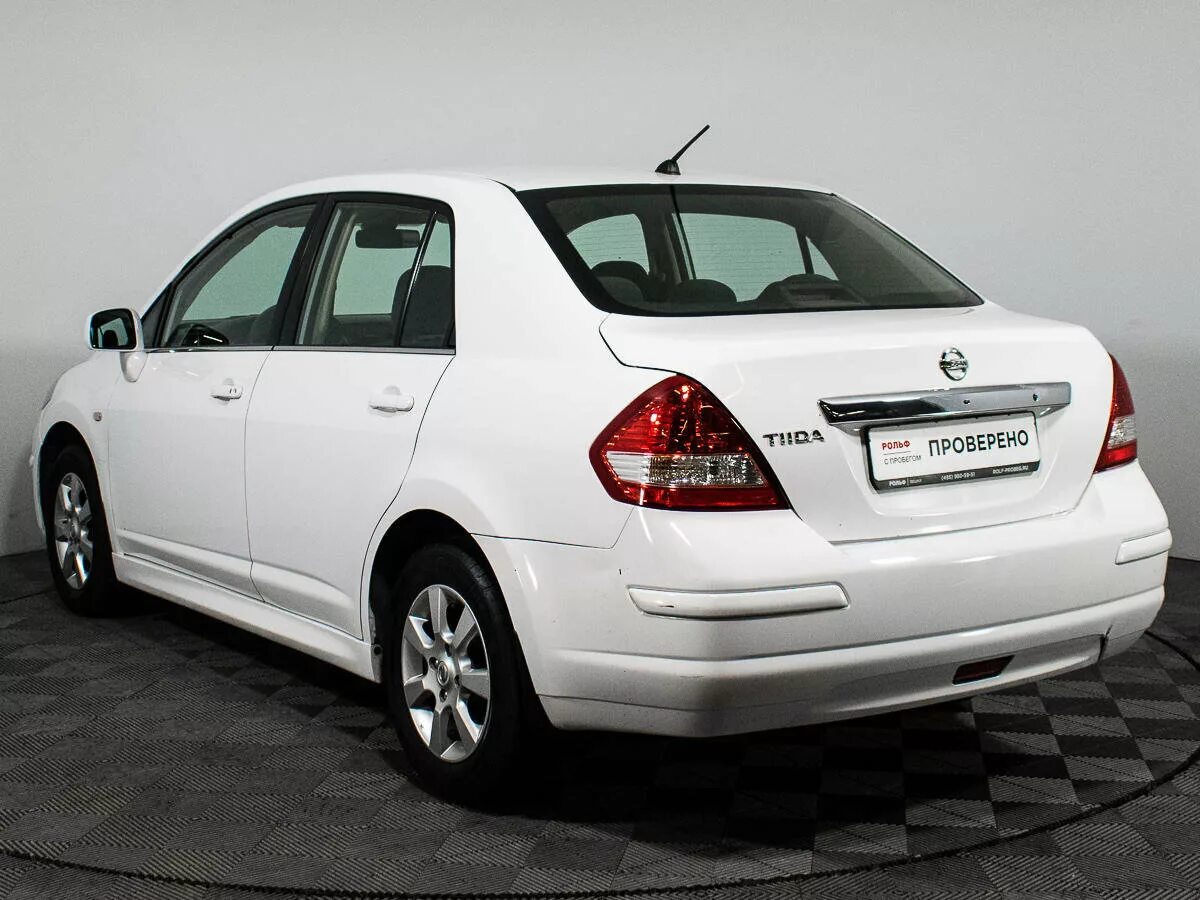 Ниссан тиида седан фото Купить б/у Nissan Tiida I Рестайлинг 1.6 AT (110 л.с.) бензин автомат в Москве: 