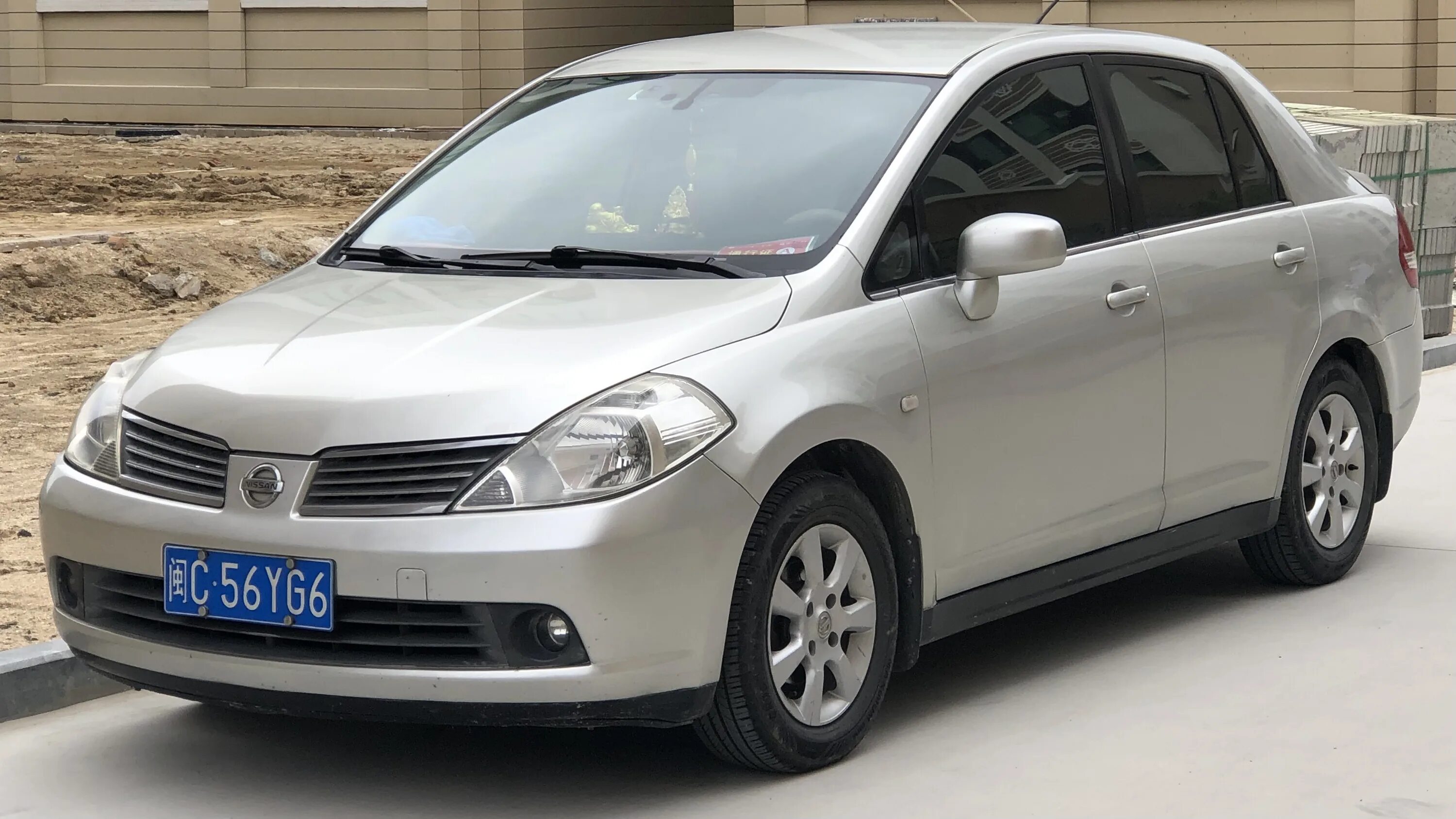 Ниссан тиида седан фото File:Nissan Tiida C11 Sedan Shishi 01 2022-05-19.jpg - Wikipedia