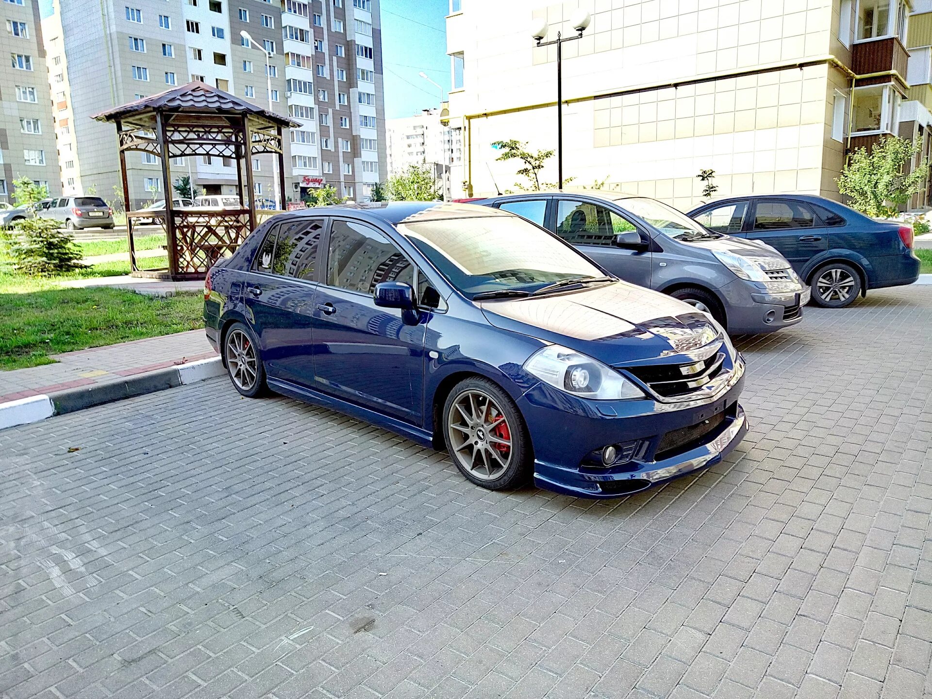 Ниссан тиида тюнинг ✔ Transformation into IMPUL. Installation - Nissan Tiida (1G), 1,6 л, 2008 года 