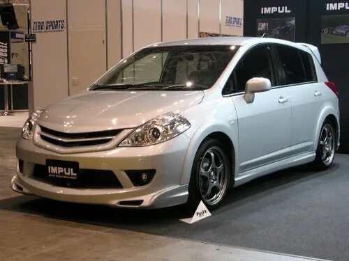 Ниссан тиида тюнинг фото В продаже оригинальные спойлер и расширение Impul - Nissan Tiida (1G), 1,6 л, 20