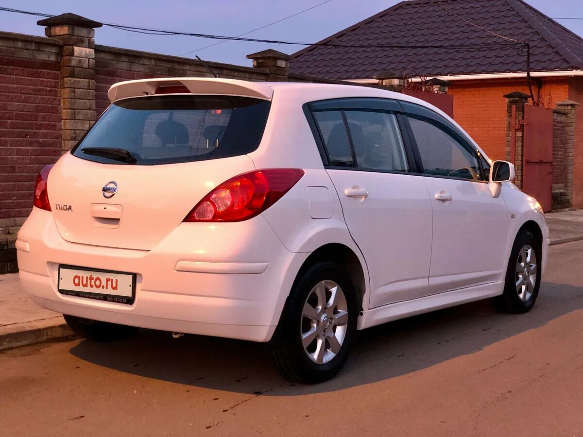 Ниссан тиида универсал фото Купить б/у Nissan Tiida I Рестайлинг 1.6 AT (110 л.с.) бензин автомат в Москве: 