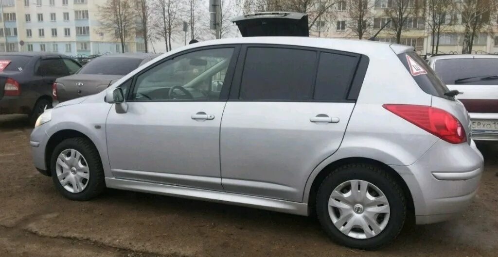 Ниссан тильда фото Продам авто Nissan Tilda, 2013 г, 80 тыс км, 117 лс в Набережных Челнах - Доска 