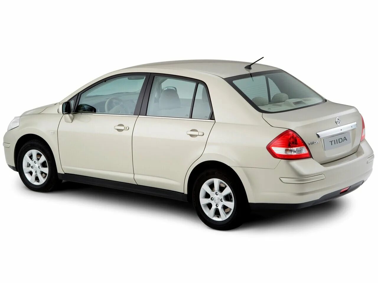 Ниссан тильда фото Nissan Tiida 1 поколение рестайлинг, седан - технические характеристики, модельн