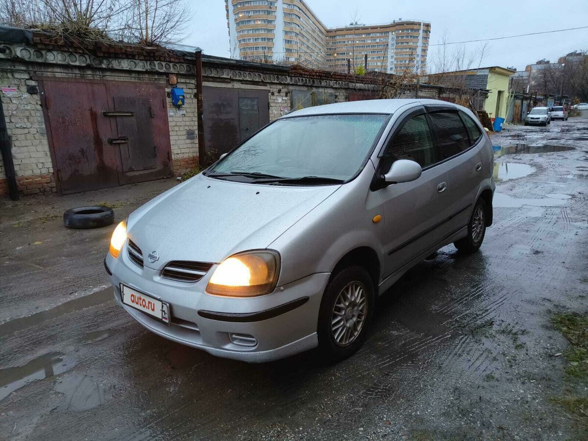 Ниссан тино 1999 фото Купить б/у Nissan Tino 1998-2003 1.8 AT (120 л.с.) бензин автомат в Томске: серы