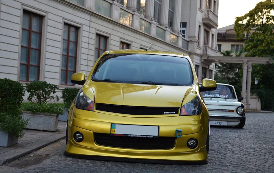 Ниссан тино тюнинг Свежий фотка. А также Белка-Панда - Nissan Note (1G), 1,6 л, 2006 года фотографи
