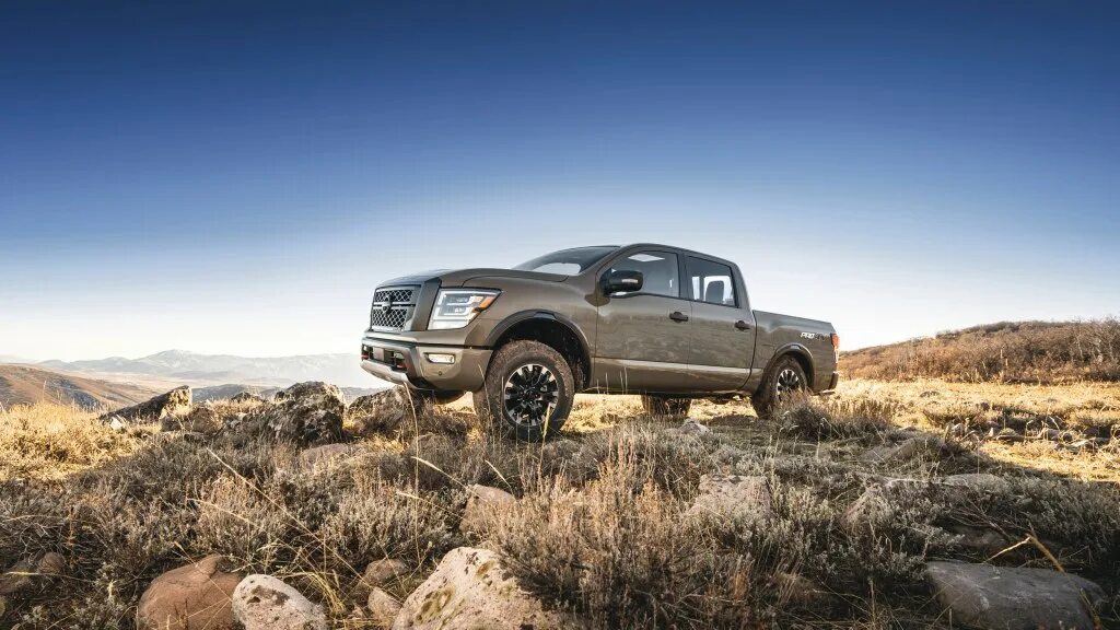 Ниссан титан 2024 фото Nissan recalls over 200,000 pickups due to risk of rolling away