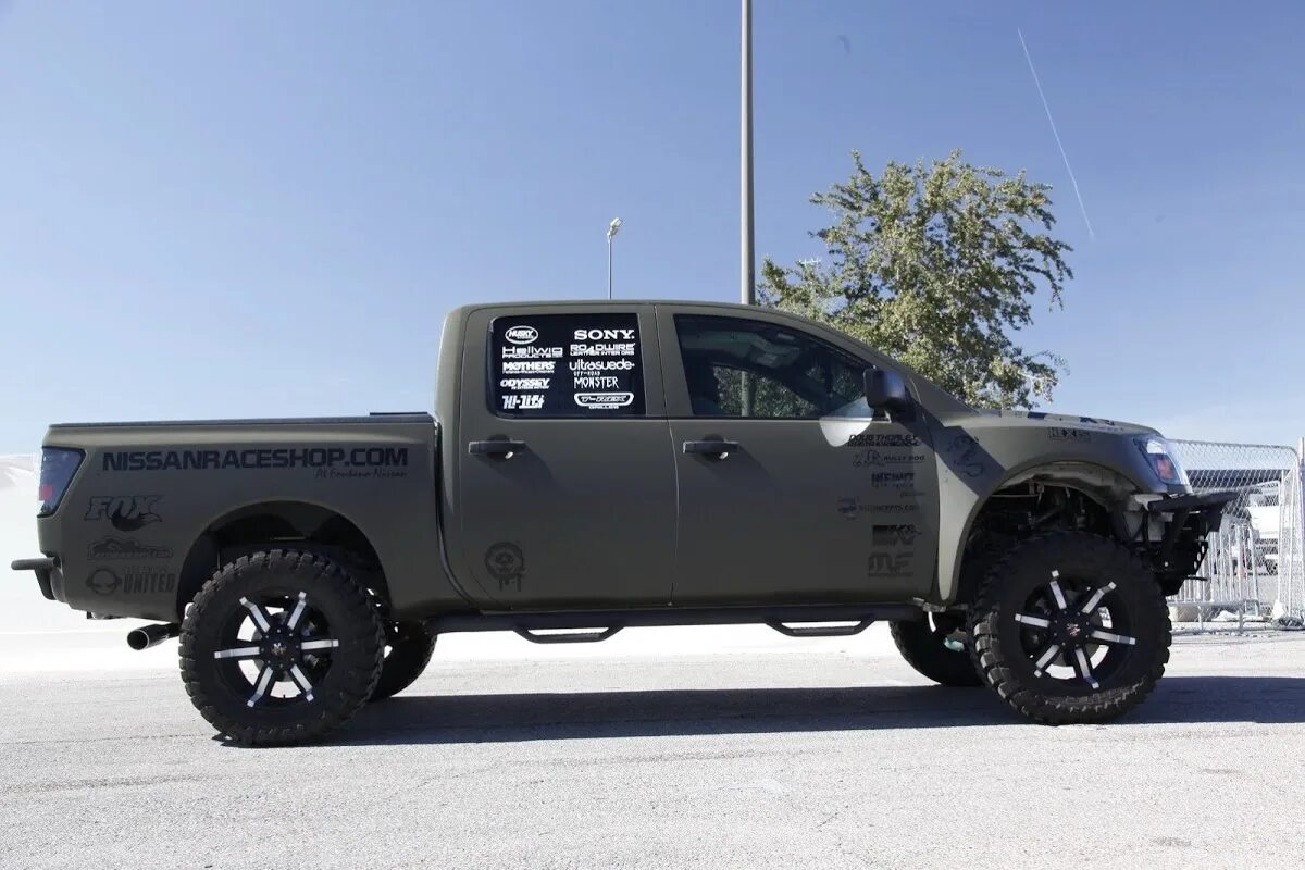 Ниссан титан тюнинг Take a Visual Trip to the 2012 SEMA Show with the First Part of our Mega Gallery