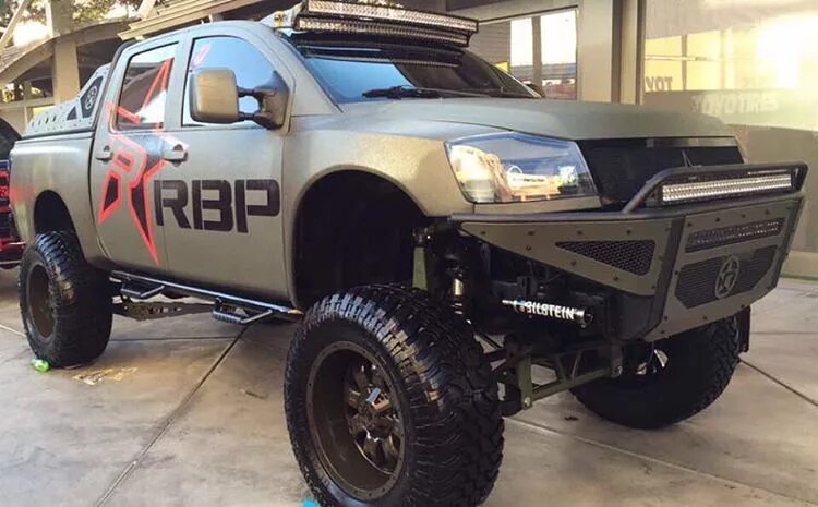 Ниссан титан тюнинг TruckDaily ® on Instagram: "@project_tank What do you guys think? Rate 1-10!" Ni