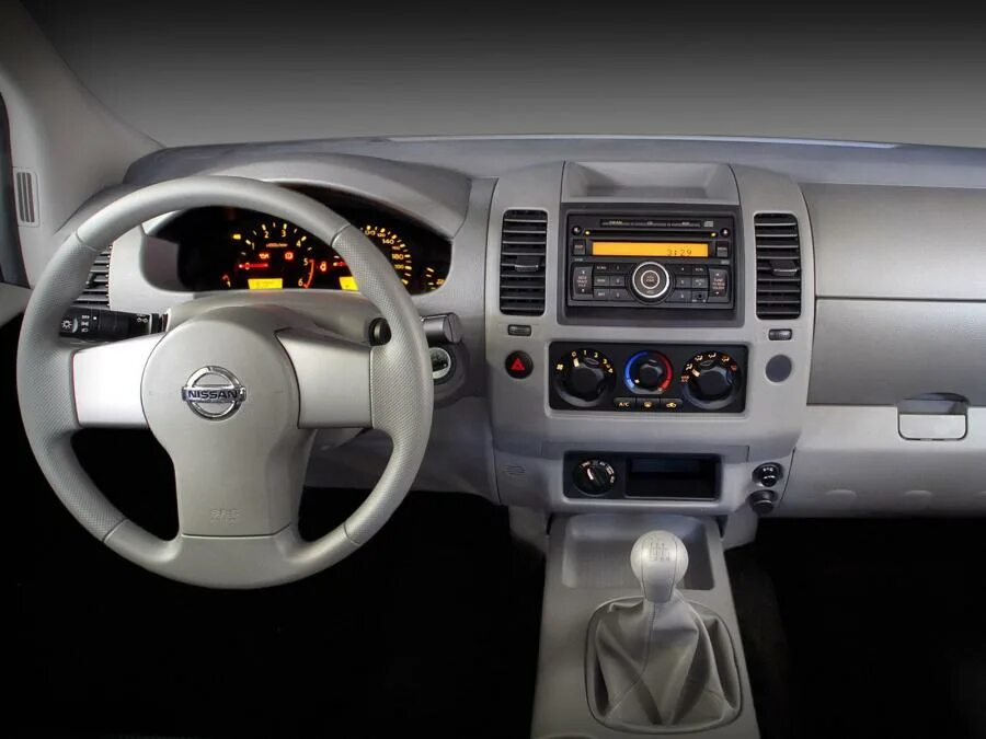 Ниссан торпеда фото Nissan Frontier Crew Cab 2008 года выпуска для рынка Бразилии. Фото 8. VERcity