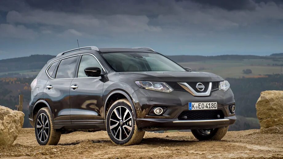 Ниссан трайл фото Кроссоверы Nissan X-Trail вызваны на замену сидений - ДРАЙВ