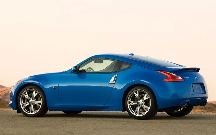 Ниссан трехдверный фото Z-car heritage: Nissan 370Z (Z34, Fairlady Z), 2012 Nissan 370z, Nissan, Nissan 