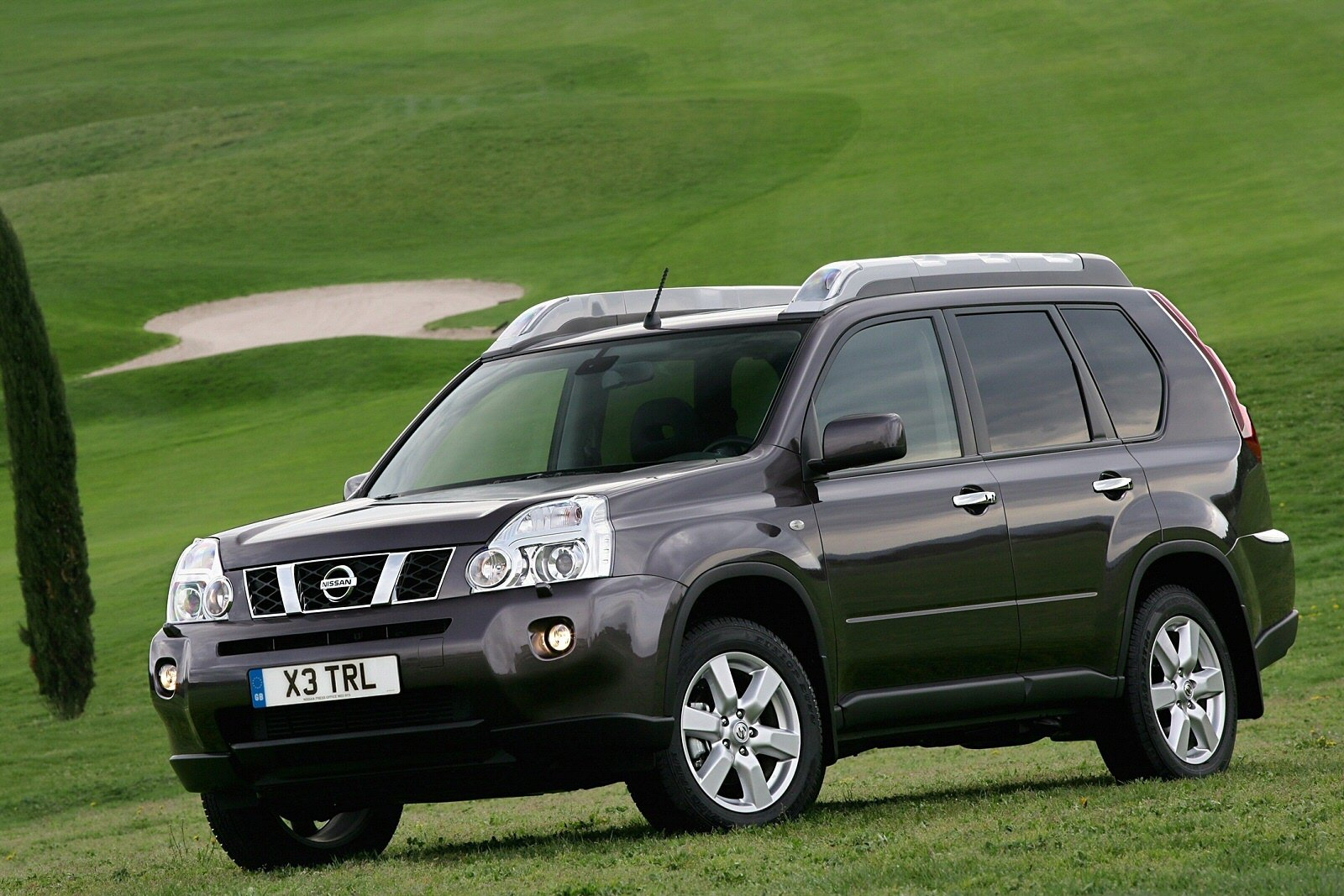 Ниссан тревел фото Компания Nissan приступила к отзывам X-Trail Sport и Dualis