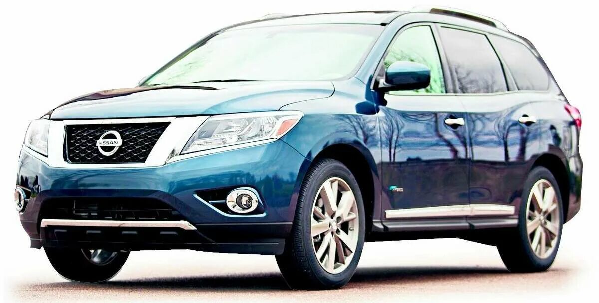 Ниссан тревел фото The Nissan Pathfinder Is The Cheapest Family Suv With 4x4 3ED