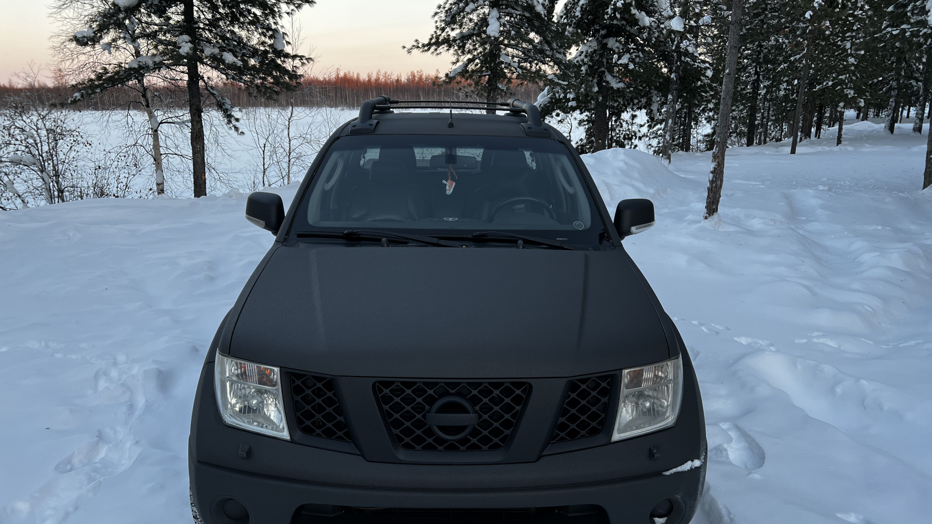 Ниссан тревел фото и цена Nissan Navara (2G) 2.5 дизельный 2008 Varya Travel на DRIVE2