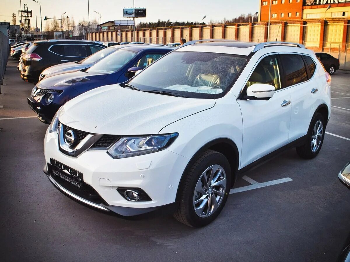Ниссан тревел фото и цена Купить новый Nissan X-Trail III 2.0 CVT (144 л.с.) бензин вариатор в Москве: бел