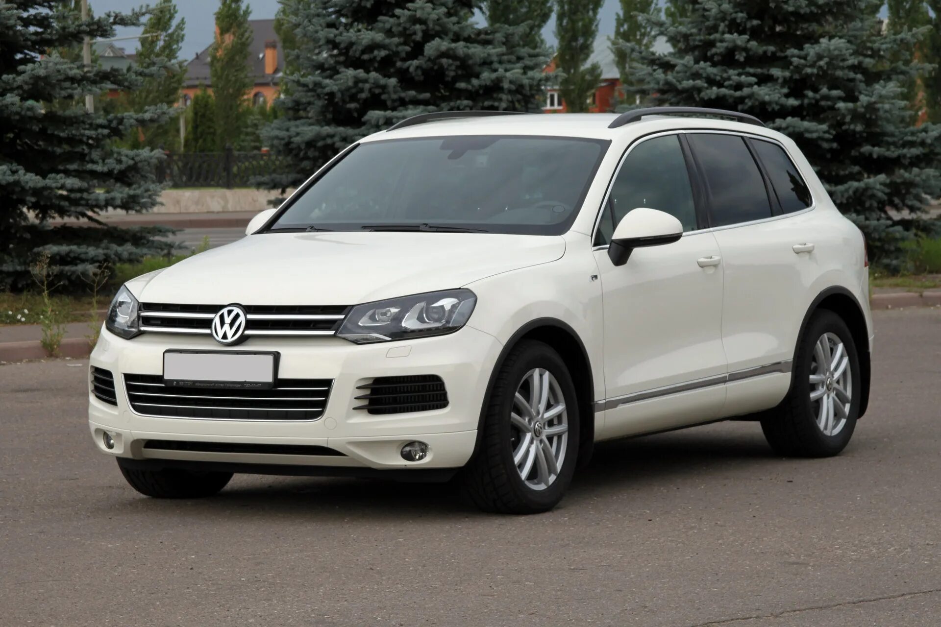 Ниссан туарег фото Обновочка и небольшой фотосет - Volkswagen Touareg (2G), 3 л, 2011 года тюнинг D