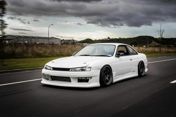 Ниссан турбо фото This car is probably tuned for some hard drifting. Nissan silvia, Nissan, Nissan