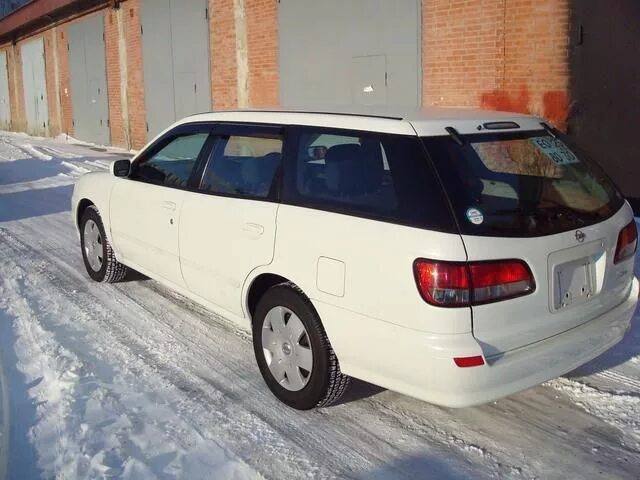 Ниссан универсал фото 2003 Nissan Avenir specs