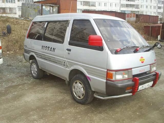 Ниссан ванет фото 1988 Nissan Vanette specs