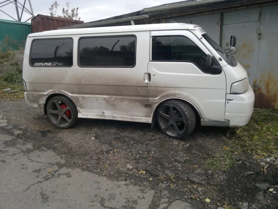 Ниссан ванет тюнинг примерка 20 тапочек)) подготовка к лету) - Nissan Vanette (4G), 1,8 л, 2004 года