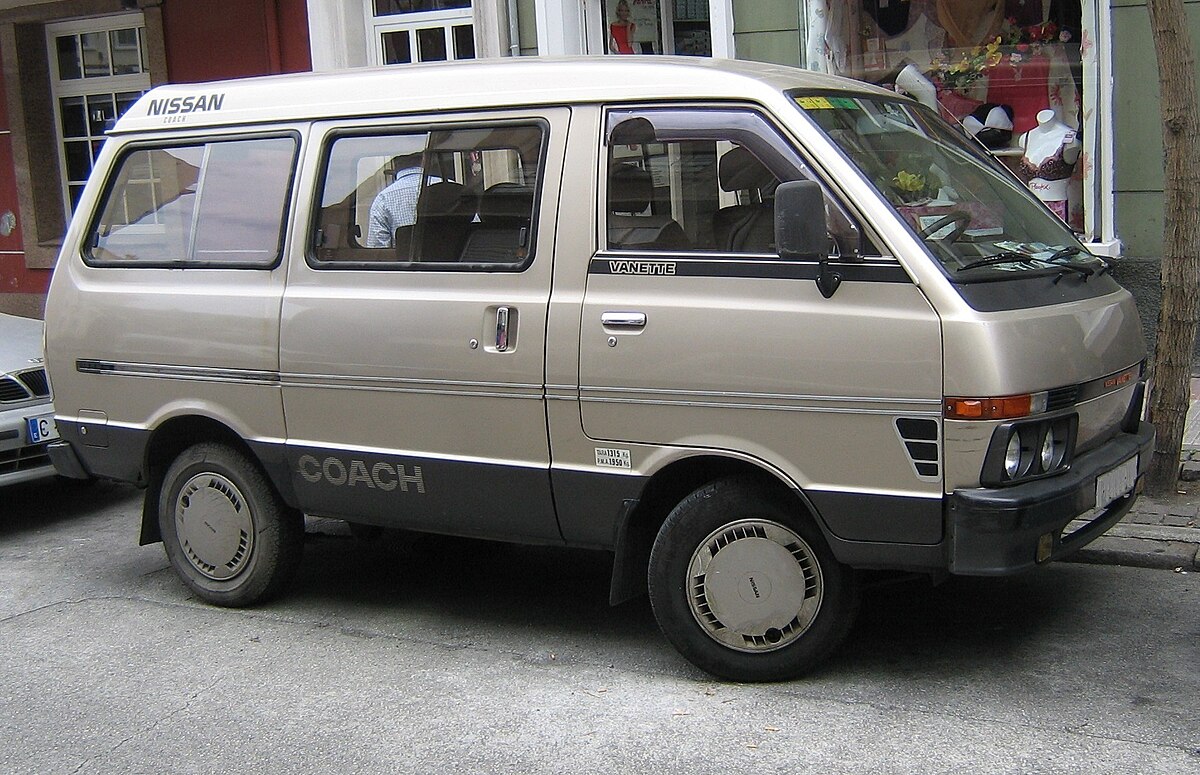 Ниссан ванетте фото Fichier:Nissanvanettecoach2014.jpg - Wikipédia