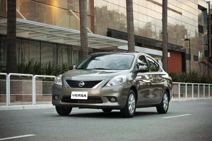 Ниссан верса фото Pin em Notícias Nissan