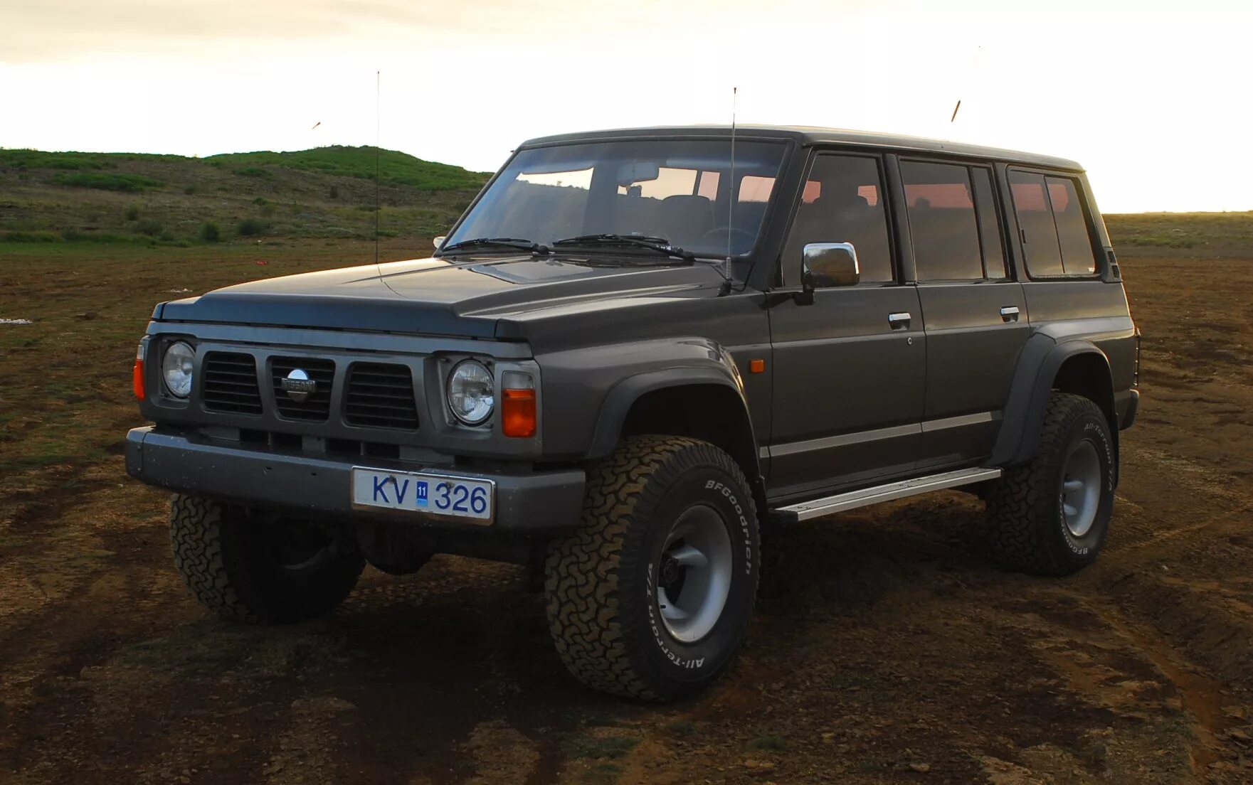 Ниссан y60 фото трактор прибыл. - Nissan Patrol GR I (Y60), 2,9 л, 1990 года покупка машины DRIV