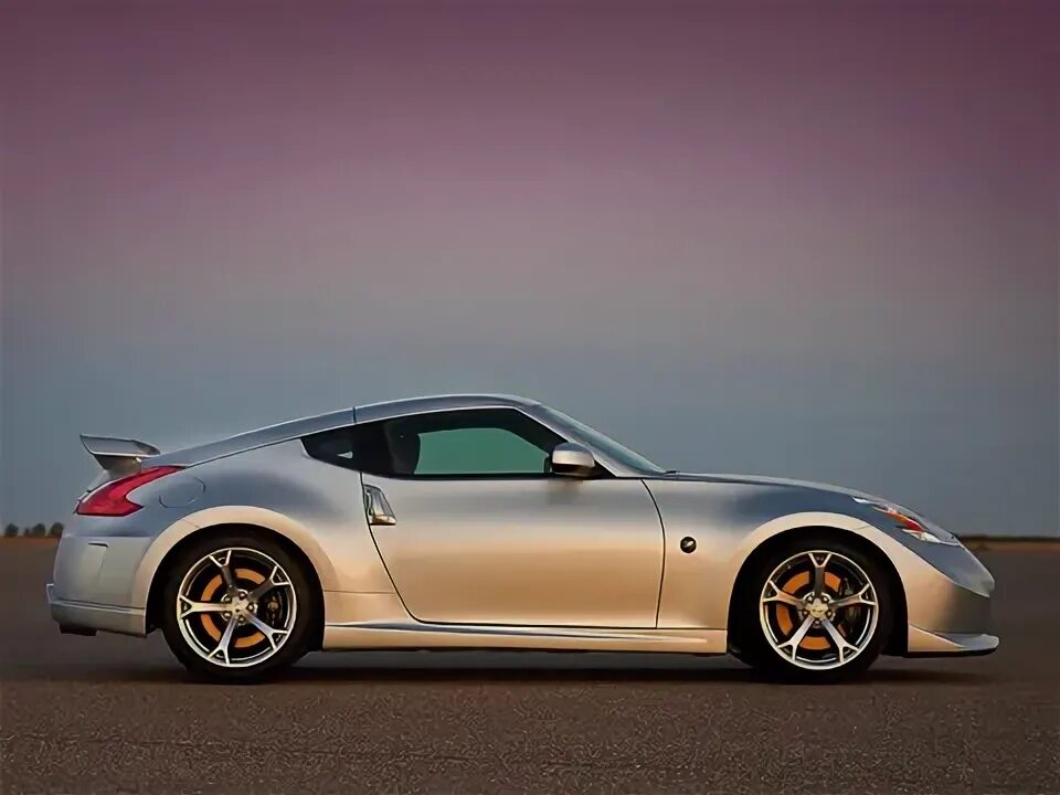 Ниссан z370 фото Компания Nissan собственными силами "разогрела" новое купе 370Z - ДРАЙВ