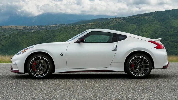 Ниссан z370 фото Pin by signal on vroom Nissan sports cars, Nissan 370z nismo, Sports car