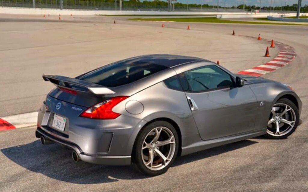 Ниссан z370 фото Nissan Releases New Fairlady Z FF3