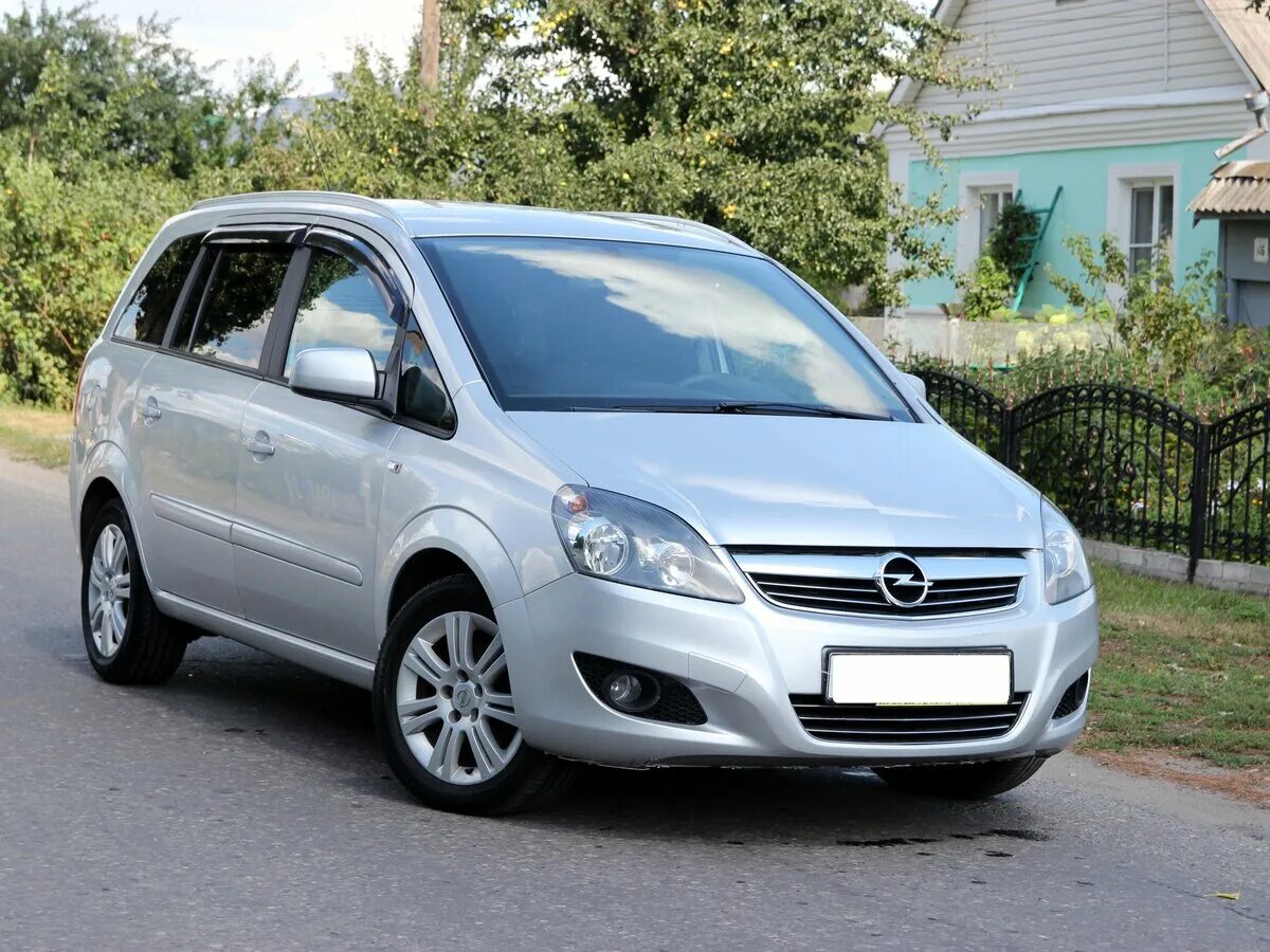 Ниссан зафира фото Купить б/у Opel Zafira B Рестайлинг 1.8 MT (140 л.с.) бензин механика в Липецке: