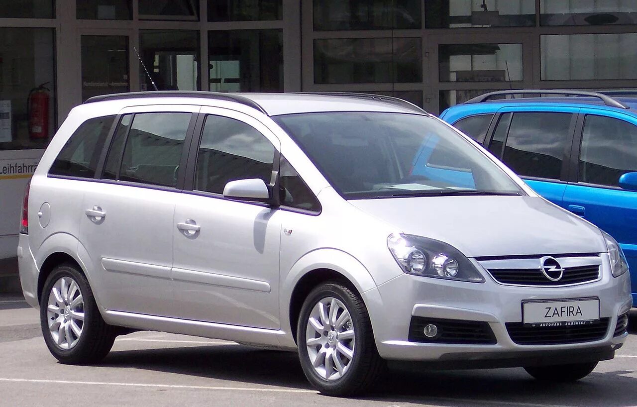 Ниссан зафира фото Файл:Opel Zafira 08-7-2005 silver vr.jpg - Википедия