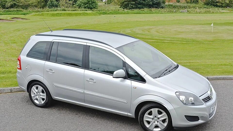 Ниссан зафира фото Opel Zafira B 1.8 бензиновый 2012 на DRIVE2