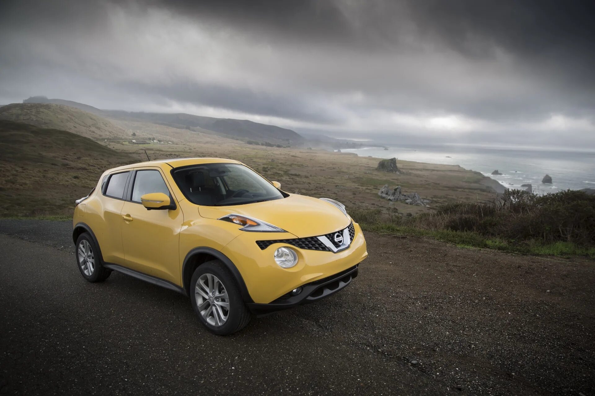 Ниссан желтый фото 2016 Nissan Juke Review, Ratings, Specs, Prices, and Photos - The Car Connection