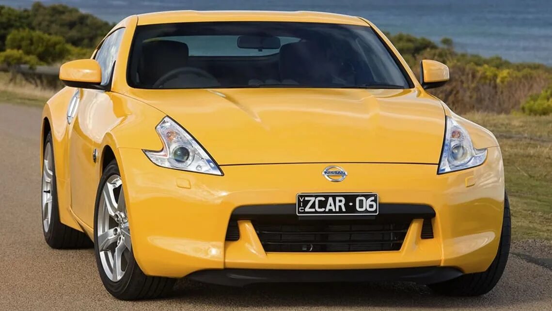 Ниссан желтый фото Used Nissan 350Z and 370Z review: 2003-2015 CarsGuide