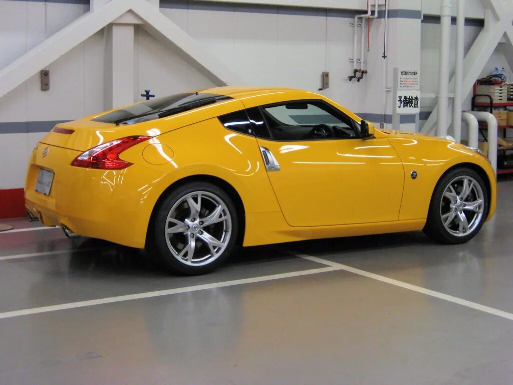 Ниссан желтый фото Nissan 370Z Forum - View Single Post - Official Chicane Yellow 370Z Thread