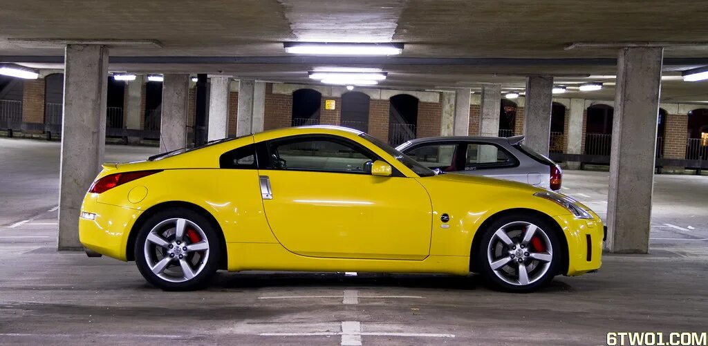 Ниссан желтый фото NIssan 350z GT4 Ltd Edition Side view of my new car. Flickr