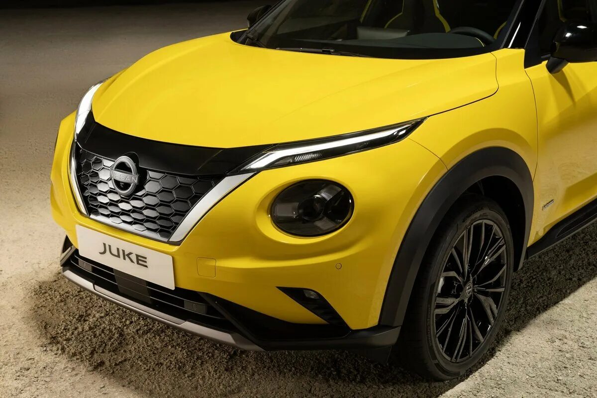 Ниссан жук 2024 цена новый фото Nissan обновил Juke: большой экран мультимедиа и ярко-желтый цвет Авто Mail Дзен