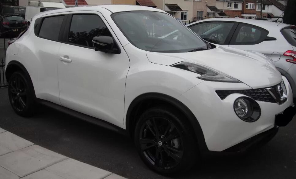 Ниссан жук белая тюнинг Nissan Juke Storm White www.imperionissangardengrove.com Nissan juke, Nissan, Ca