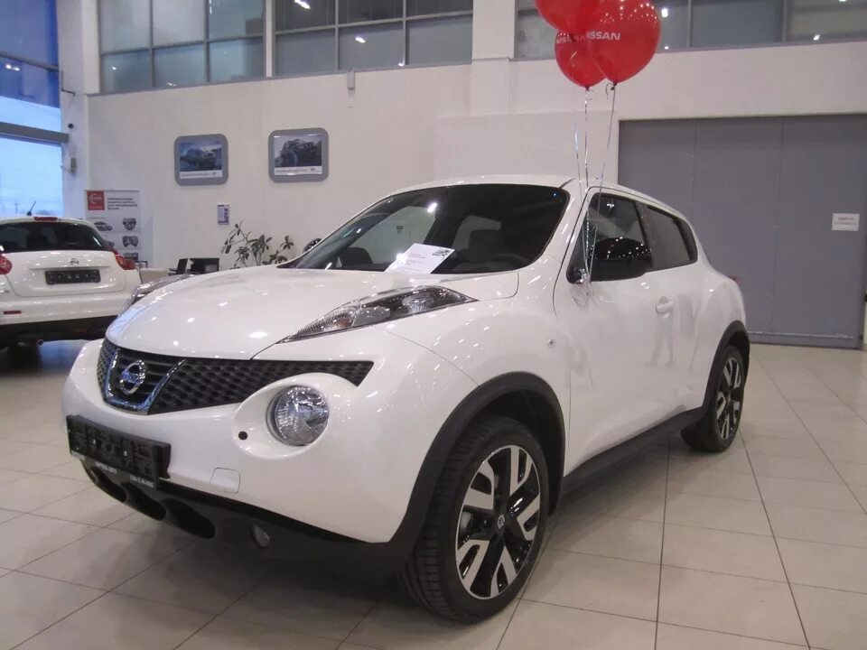 Ниссан жук белый фото Владельцам жуков - Nissan Juke (1G), 1,6 л, 2013 года наблюдение DRIVE2