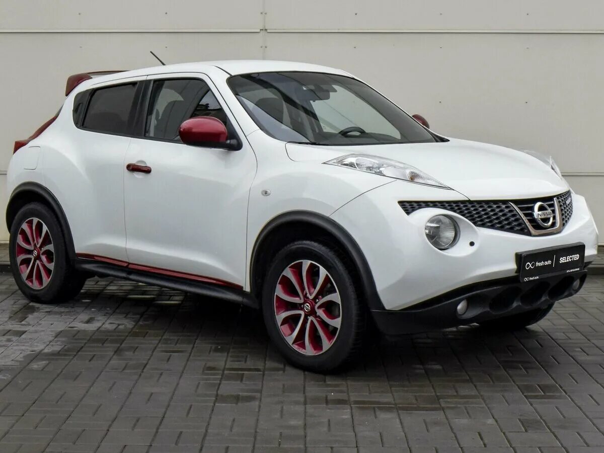 Ниссан жук белый фото Купить б/у Nissan Juke I 1.6 CVT (190 л.с.) 4WD бензин вариатор в Краснодаре: бе