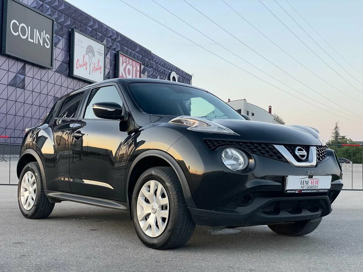 Ниссан жук черный фото Купить б/у Nissan Juke I Рестайлинг 1.6 CVT (117 л.с.) бензин вариатор в Севасто