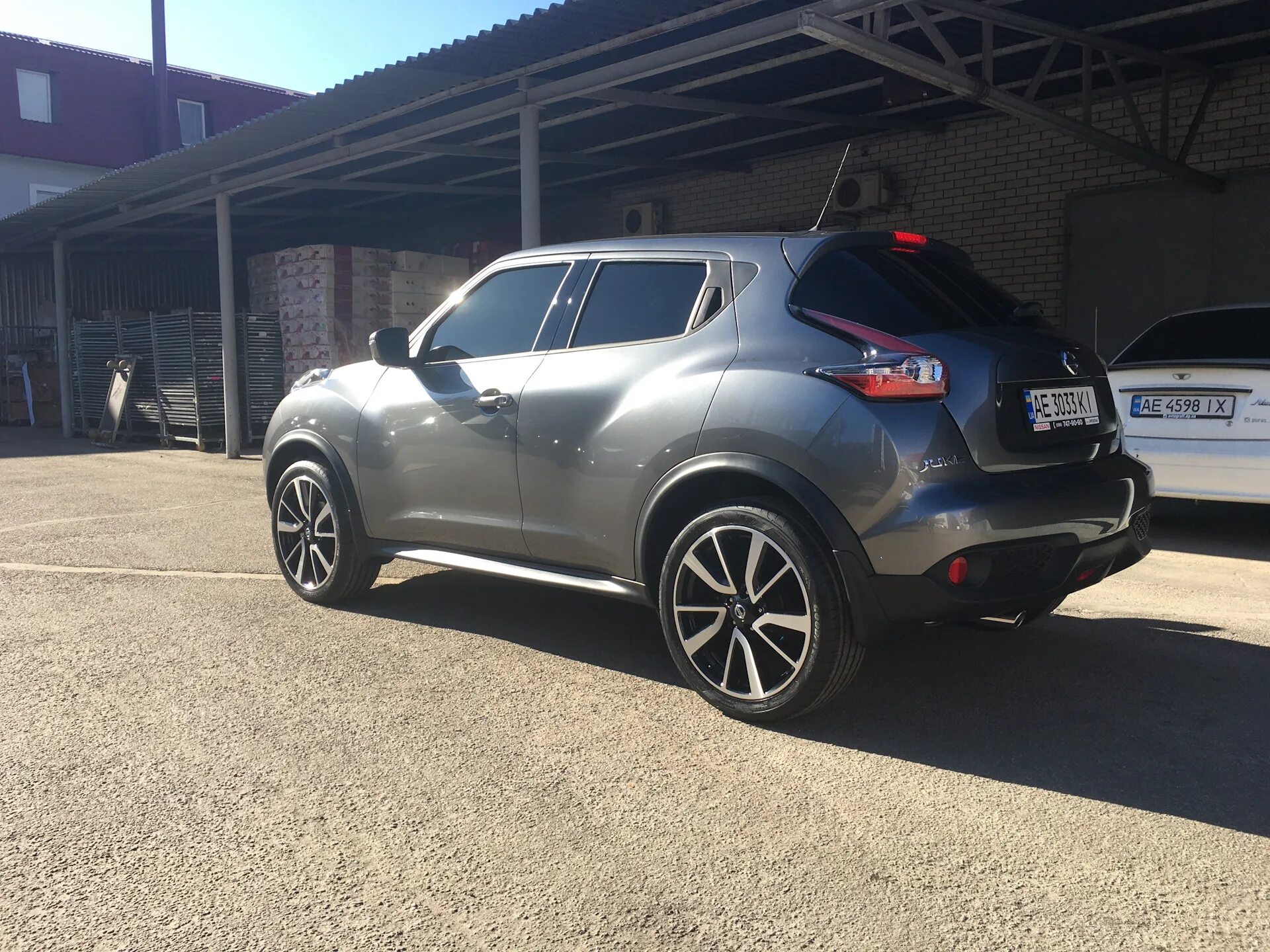 Ниссан жук диски фото Лабутены R19 для Jeke - Nissan Juke (1G), 1,6 л, 2019 года колёсные диски DRIVE2