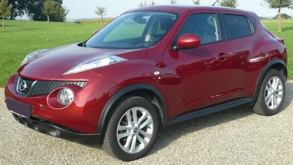 Ниссан жук красная фото Nissan Juke (1G) 1.6 бензиновый 2012 красный металлик на DRIVE2