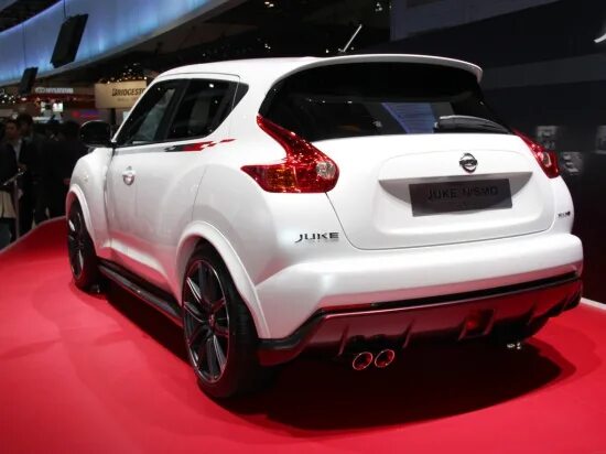 Ниссан жук нисмо фото "Заряженный" Nissan Juke - премьера в Токио - AUTOPEOPLE
